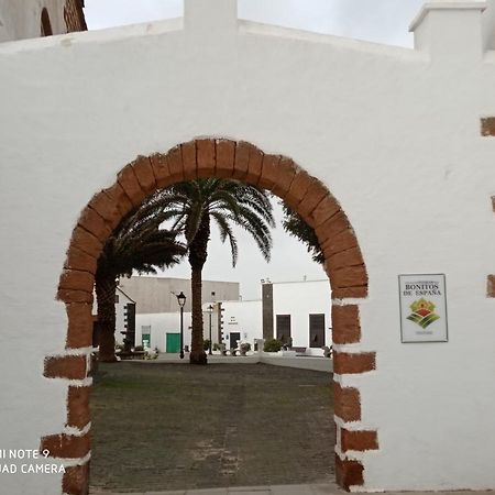 Precioso Apartamento Con Terraza En Teguise Teguise  Zewnętrze zdjęcie