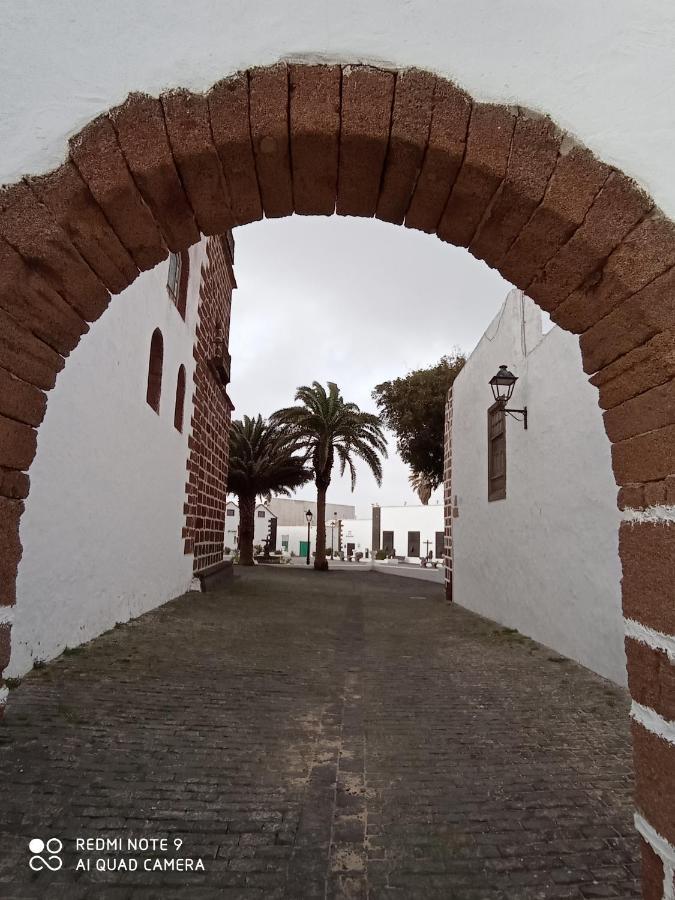 Precioso Apartamento Con Terraza En Teguise Teguise  Zewnętrze zdjęcie